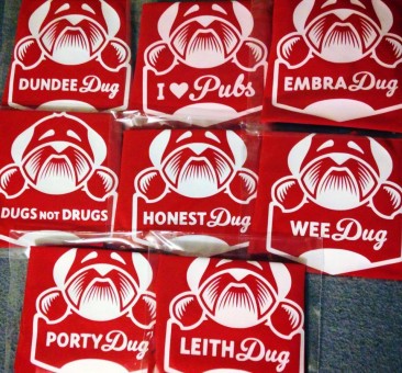 dog-bandanas-dugs-n-pubs