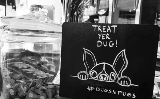 I absolutely love this! Mambos in Aviemore absolutely nailing it! @mambos.aviemore:⠀
…⠀
“Treat yer dug.⠀
⠀
#mambosaviemore #dugsnpubs”